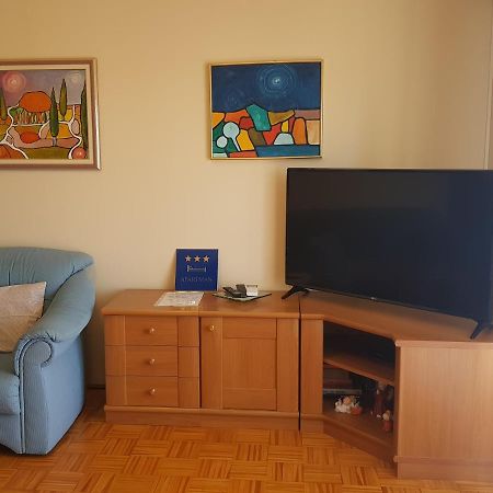 Apartment Korni ポレッチ エクステリア 写真