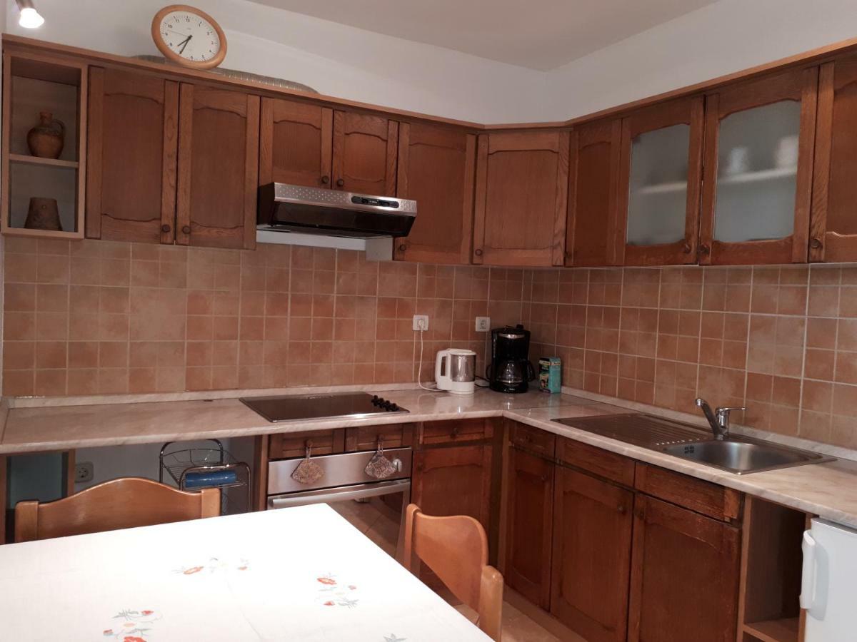 Apartment Korni ポレッチ エクステリア 写真